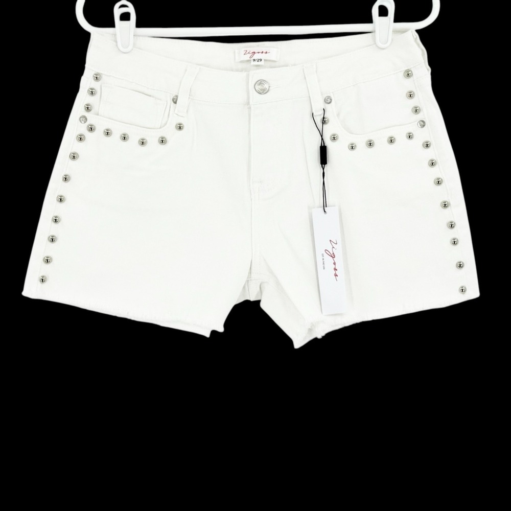 Vigoss Womens Trendy Summer Stretch Fray Hem White Studded Denim Shorts 9/29 NWT